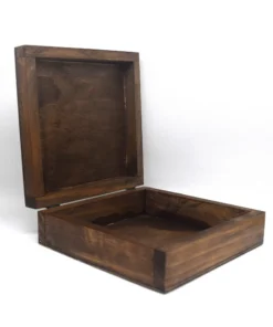 Alternative view of Caja cuadrada de madera